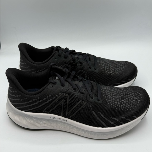 New Balance Fresh Foam X Vongo v5 Running Shoes Black White - Picture 4 of 6